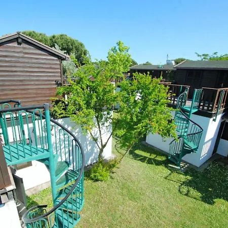 Holiday home Locazione Turistica Borsetti.3