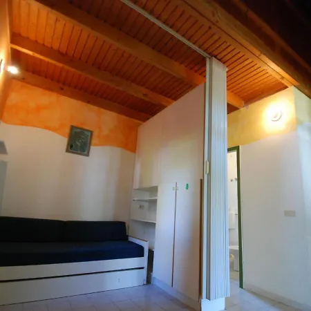 Locazione Turistica Borsetti.3 Holiday home *